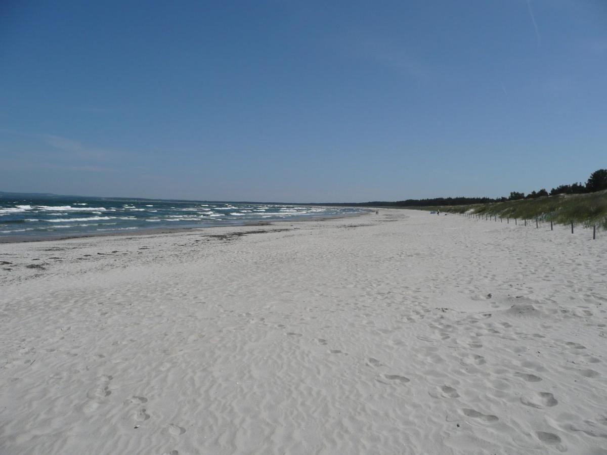 Ferienwohnung Mit Traumhaftem Meerblick - Haus Am Meer Fewo 01 Lohme Exterior foto